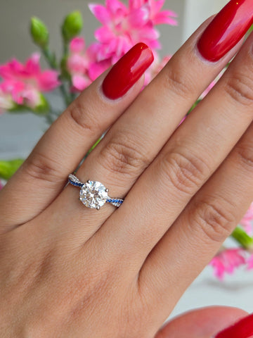 Kira - round brilliant diamond