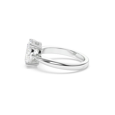 Adeena - oval brilliant diamond ring