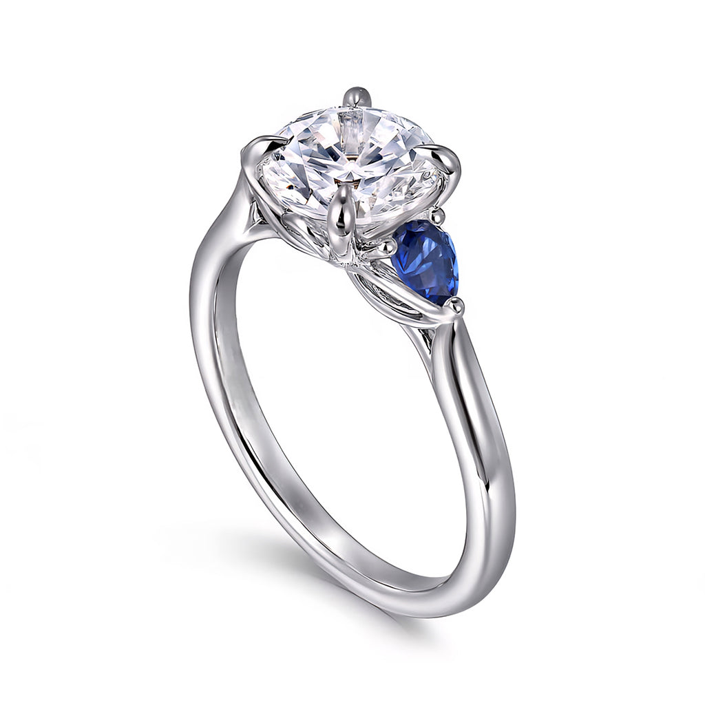 Nicole - round brilliant diamond ring