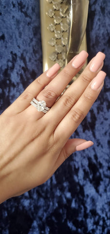 Nora - oval brilliant diamond