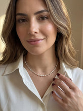 Load image into Gallery viewer, Sava - graduating stationed diamond necklace
