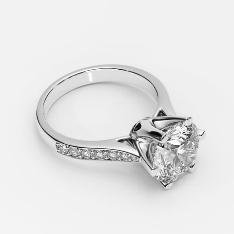 Liah - round brilliant diamond