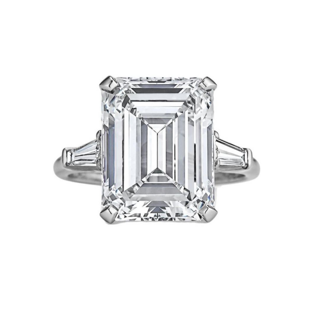 Maya - emerald cut diamond